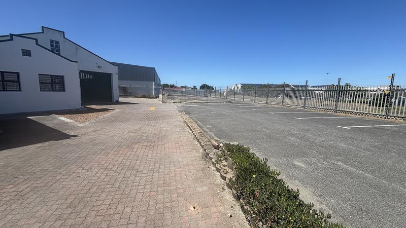 To Let commercial Property for Rent in Ottery Western Cape